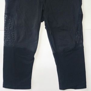 lululemon athletica Pants - Lululemon black cropped leggings lululemon athletica Pants - Lululemon black cropped leggings